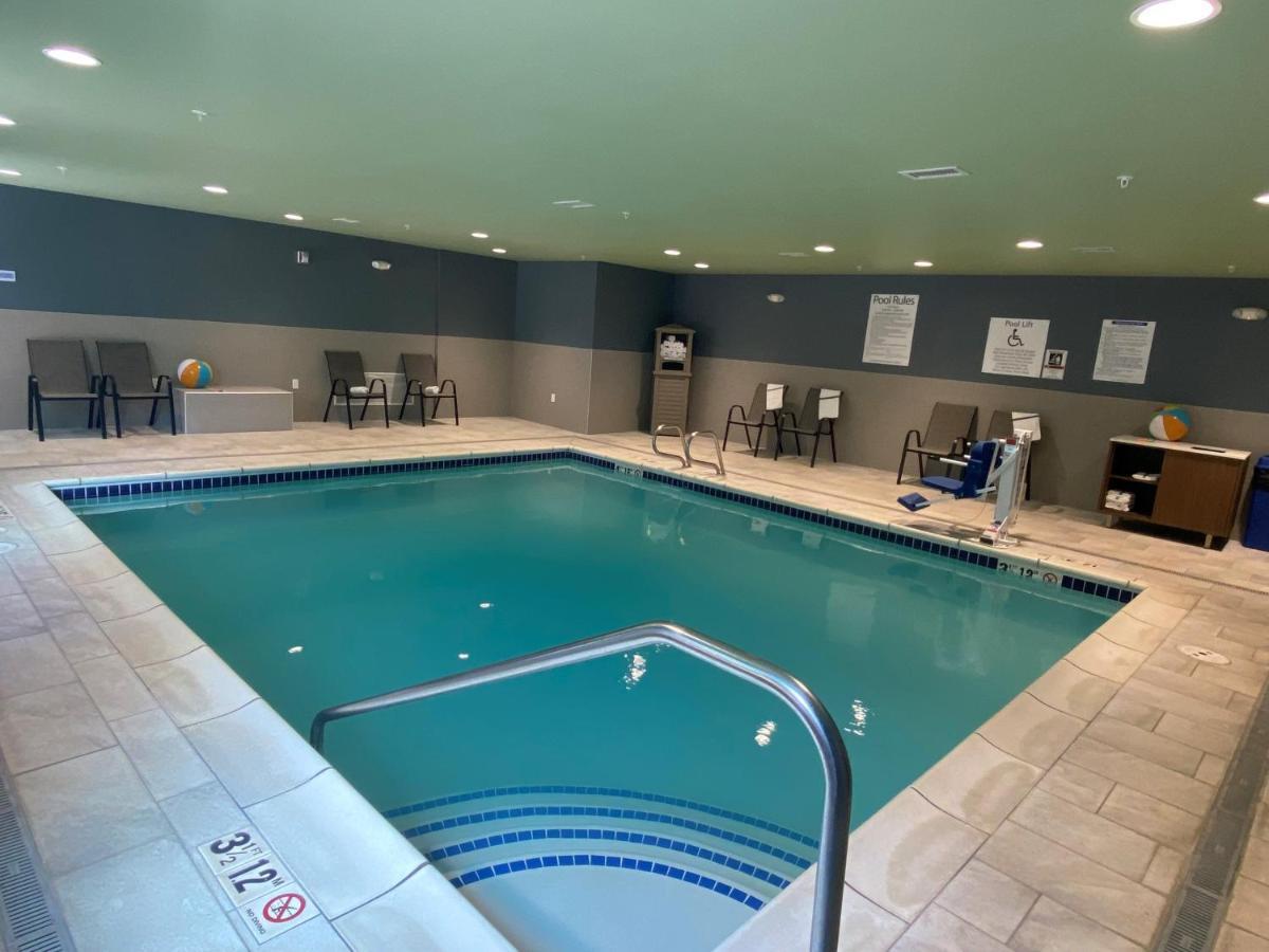 Holiday Inn Express & Suites - Camas By Ihg Eksteriør bilde
